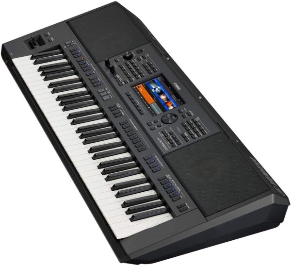 Yamaha PSRSX900 Arranger Workstation keyboard