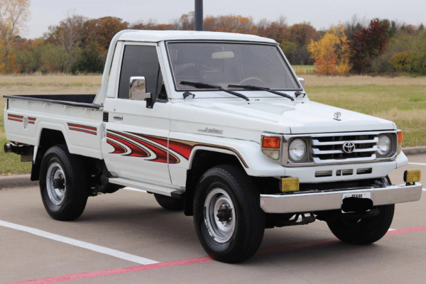 Toyota Land Cruiser Pickup 4x4