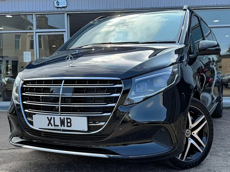 Mercedes-Benz V-class V300D 2024